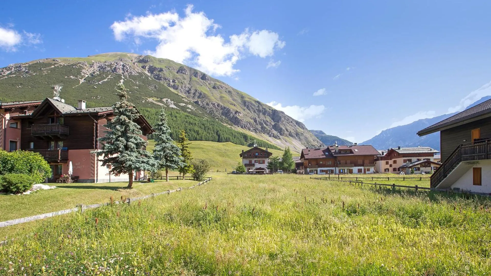 Appartamenti Lorenza 3 Baite Giotto Livigno